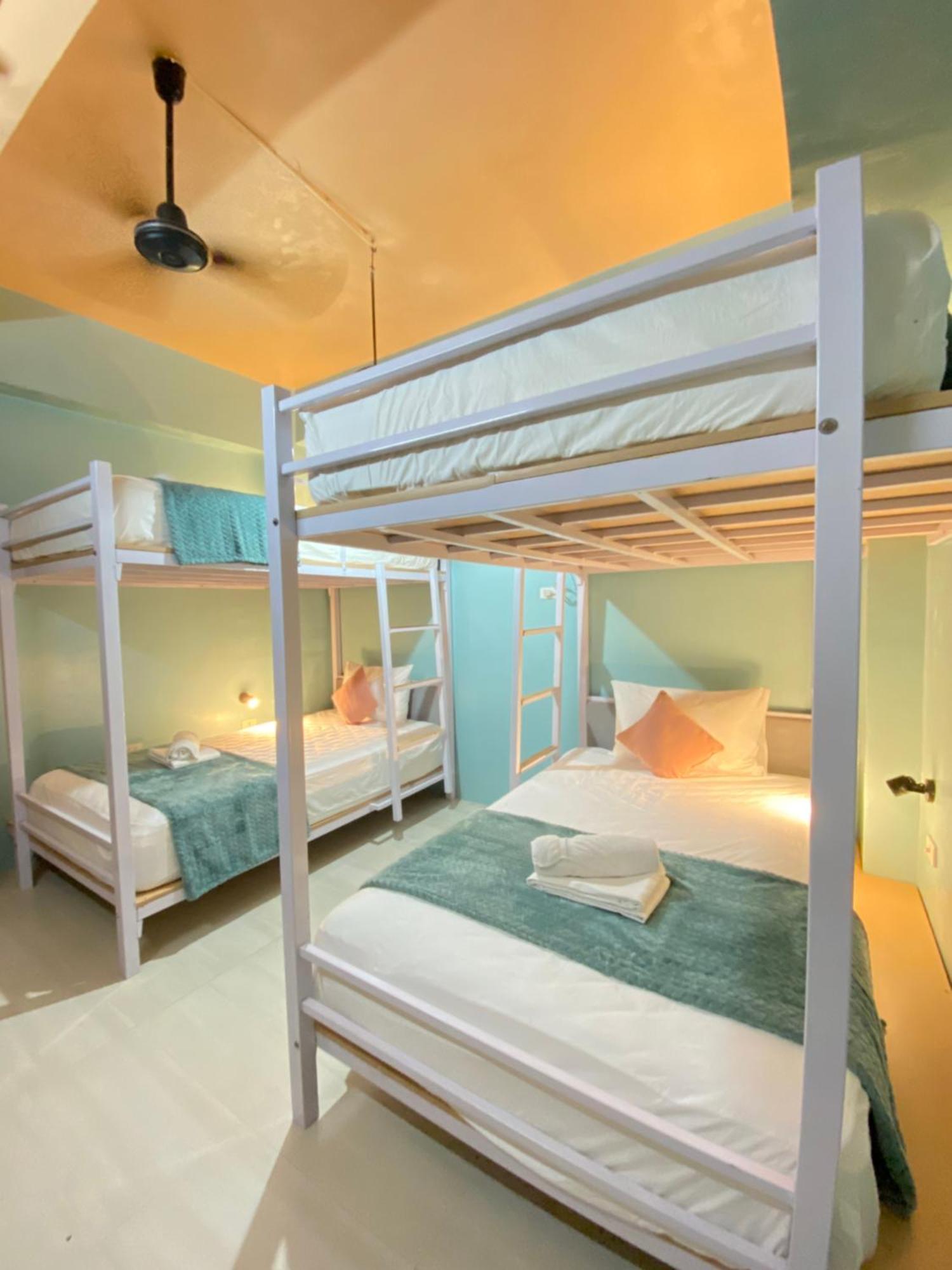 Barco El Nido Hotel エクステリア 写真